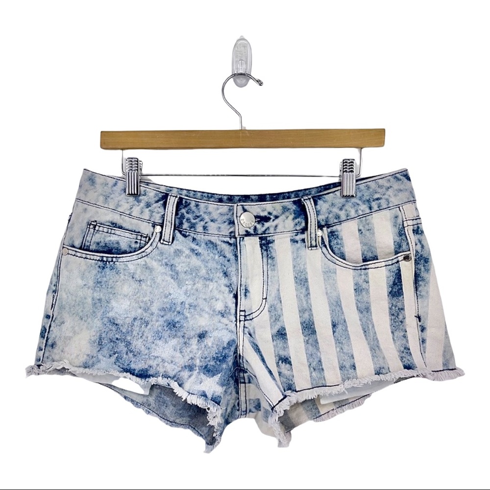 Vintage 90s Patriotic Acid Wash Jean Shorts 11 Stars Stripes Frayed Faded
